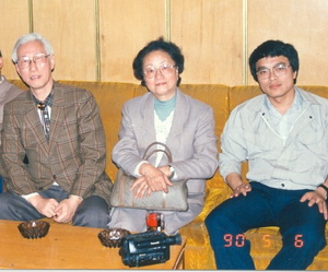 专注中药产学研三十余年:记韩国h漫
院长徐宏喜